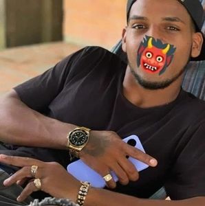 Meet your Posher, Ronaikel